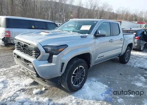 2025 Toyota Tacoma Hybrid Trd Sport 4Wd z USA, uszkodzony, nr VIN 3TYLC5LN6ST022470